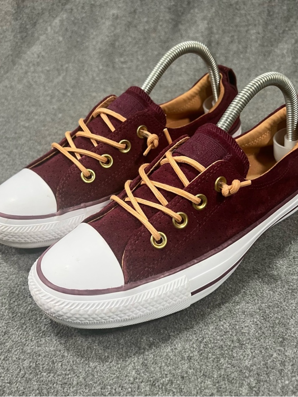 Converse Chuck Taylor Shoreline Perf Suede Casual Sneakers Burgundy Women’s 8